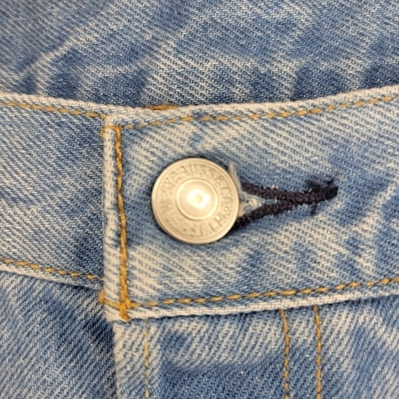 Levi’s 501 Distressed Button-Fly Straight Ankle Jeans Sz 31x26 - Picture 5 of 7